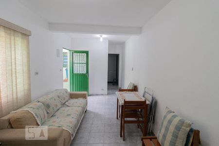 Casa à venda com 195m², 3 quartos e 2 vagasEscritório