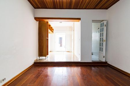 Suíte de casa para alugar com 2 quartos, 180m² em Saúde, São Paulo