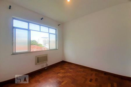 Apartamento à venda com 62m², 2 quartos e 1 vaga Apartamento à venda com 62m², 2 quartos e 1 vagaQuarto Suíte