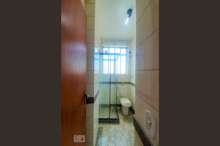 Apartamento à venda com 62m², 2 quartos e 1 vaga Apartamento à venda com 62m², 2 quartos e 1 vagaBanheiro Social