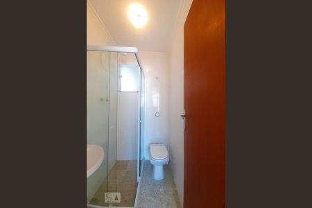 Apartamento à venda com 62m², 2 quartos e 1 vaga Apartamento à venda com 62m², 2 quartos e 1 vagaBanheiro da Suíte