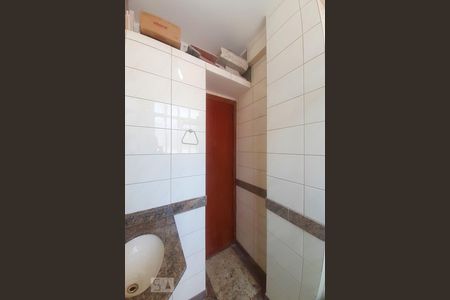 Apartamento à venda com 62m², 2 quartos e 1 vaga Apartamento à venda com 62m², 2 quartos e 1 vagaBanheiro Social