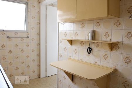 Apartamento à venda com 78m², 2 quartos e 1 vagaCozinha