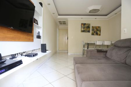 Sala de apartamento para alugar com 3 quartos, 62m² em Vila Lageado, São Paulo