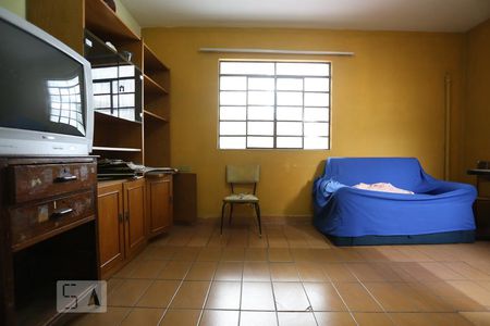 Sala de TV de casa à venda com 5 quartos, 144m² em Jardim Bonfiglioli, São Paulo