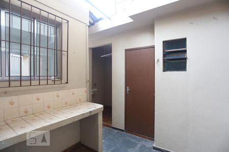 Casa à venda com 144m², 5 quartos e 1 vagaÁrea de Serviço