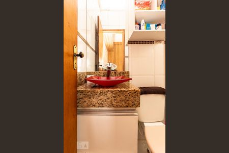 Banheiro suíte 1 de casa para alugar com 3 quartos, 160m² em Vila Buenos Aires, São Paulo