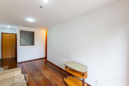 Apartamento à venda com 60m², 1 quarto e 1 vagaSala