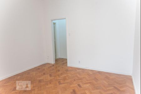 Sala  de apartamento para alugar com 2 quartos, 60m² em Vila Isabel, Rio de Janeiro