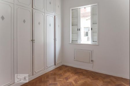 Quarto 1 de apartamento para alugar com 2 quartos, 60m² em Vila Isabel, Rio de Janeiro