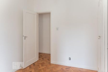 Quarto 1 de apartamento para alugar com 2 quartos, 60m² em Vila Isabel, Rio de Janeiro