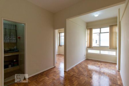 Sala de apartamento para alugar com 1 quarto, 32m² em Flamengo, Rio de Janeiro