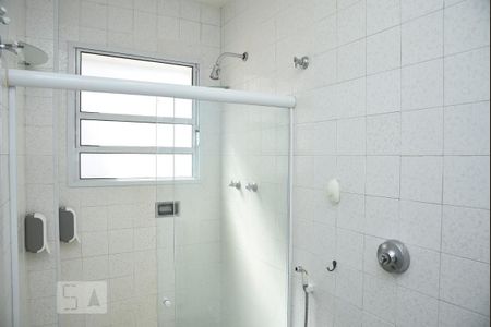 Casa à venda com 650m², 4 quartos e 4 vagasBanheiro do Quarto 3