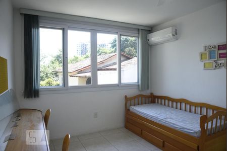 Casa à venda com 650m², 4 quartos e 4 vagasQuarto 1
