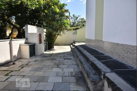 Casa à venda com 650m², 4 quartos e 4 vagasÁrea Externa