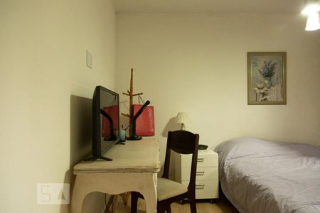 Quarto Suíte 1 de apartamento para alugar com 3 quartos, 120m² em Vila Olímpia, São Paulo