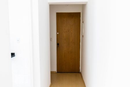 Entrada de apartamento para alugar com 1 quarto, 42m² em Aclimação, São Paulo