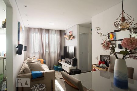 Sala de apartamento para alugar com 2 quartos, 42m² em Jardim das Graças, São Paulo
