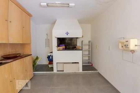 Casa à venda com 400m², 4 quartos e 2 vagasPátio com churrasqueira