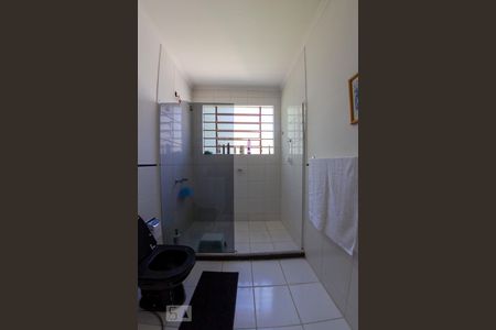 Casa à venda com 400m², 4 quartos e 2 vagasBanheiro da Suíte