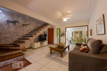Sala de Estar de casa à venda com 4 quartos, 400m² em Jardim Sao Pedro, Porto Alegre