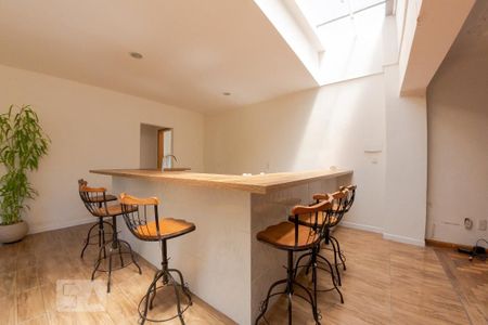 Casa à venda com 400m², 4 quartos e 2 vagasCozinha do Segundo Pavimento