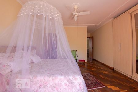 Casa à venda com 400m², 4 quartos e 2 vagasQuarto 1 - Suíte