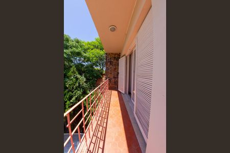 Casa à venda com 400m², 4 quartos e 2 vagasSacada do Quarto 1