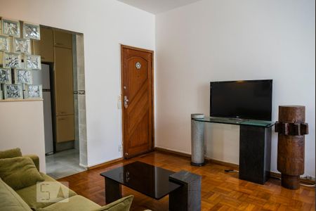 Sala de apartamento à venda com 2 quartos, 77m² em Copacabana, Rio de Janeiro