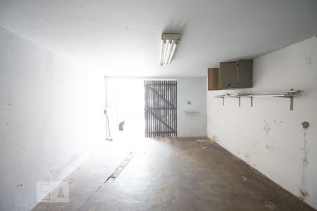 Casa à venda com 100m², 3 quartos e 3 vagas Casa à venda com 100m², 3 quartos e 3 vagasGaragem