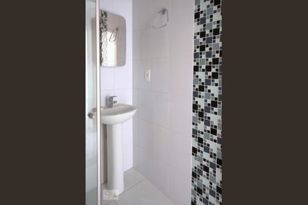 Apartamento à venda com 51m², 2 quartos e 1 vaga Apartamento à venda com 51m², 2 quartos e 1 vagaBanheiro