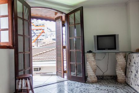 Casa à venda com 3 quartos, 357m² em Vila Sabrina, São Paulo