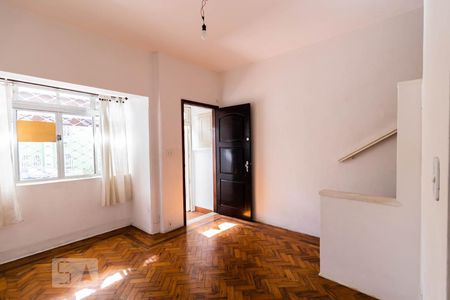 Sala de casa para alugar com 2 quartos, 74m² em Vila Mariana, São Paulo