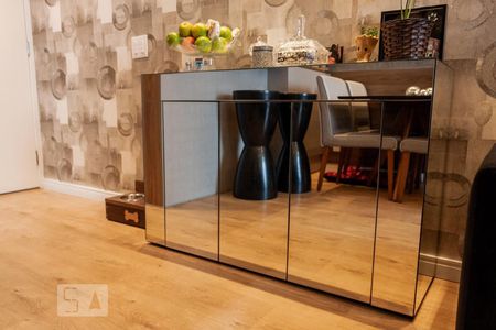 Sala de apartamento para alugar com 3 quartos, 60m² em Jardim Brasil (zona Norte), São Paulo