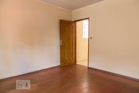 Quarto 1 de casa para alugar com 2 quartos, 60m² em Vila Esperança, São Paulo