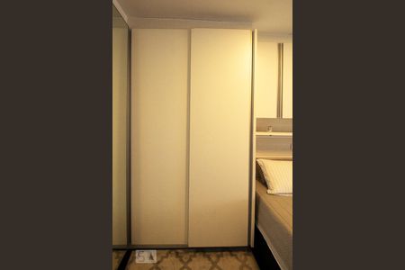 Apartamento à venda com 40m², 1 quarto e sem vagaSala/Quarto - Armário