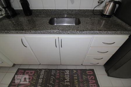 Apartamento à venda com 103m², 3 quartos e 1 vagaCozinha pia