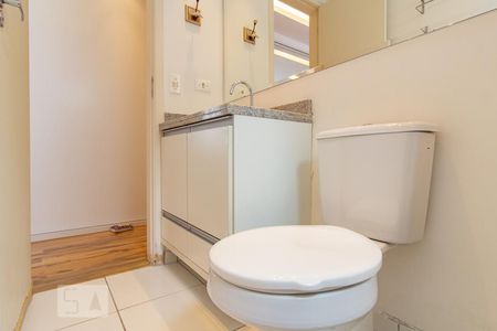 Apartamento para alugar com 57m², 2 quartos e 1 vaga Apartamento para alugar com 57m², 2 quartos e 1 vagaBanheiro do Quarto 2