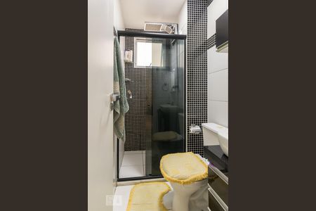 Apartamento para alugar com 62m², 3 quartos e 1 vagaBanheiro - Box de vidro