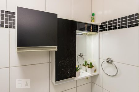 Apartamento para alugar com 62m², 3 quartos e 1 vagaBanheiro - Armário
