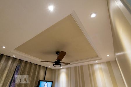 Apartamento para alugar com 62m², 3 quartos e 1 vagaQuarto 3 - Detalhe das luminárias