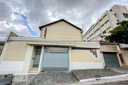 Casa de condomínio à venda com 97m², 2 quartos e 2 vagasFachada