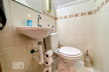 Casa de condomínio à venda com 97m², 2 quartos e 2 vagasBanheiro