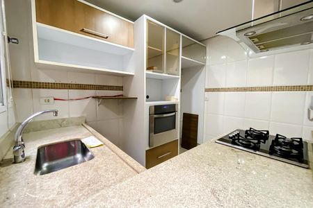 Casa de condomínio à venda com 97m², 2 quartos e 2 vagasCozinha
