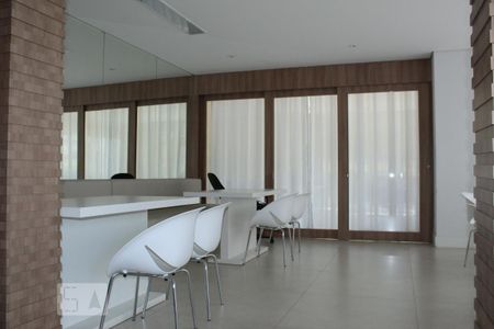 Studio para alugar com 42m², 1 quarto e 1 vagaSalão de festas 