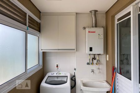 Studio para alugar com 42m², 1 quarto e 1 vaga Studio para alugar com 42m², 1 quarto e 1 vagaÁrea de serviço