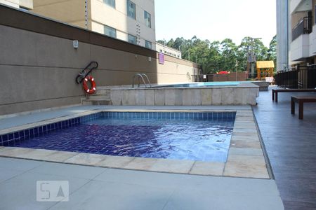 Studio para alugar com 42m², 1 quarto e 1 vagaPiscina