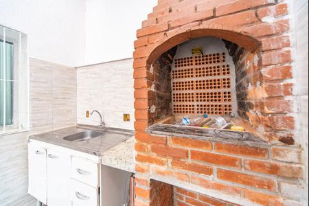 Casa à venda com 180m², 3 quartos e 5 vagasChurrasqueira e Pia