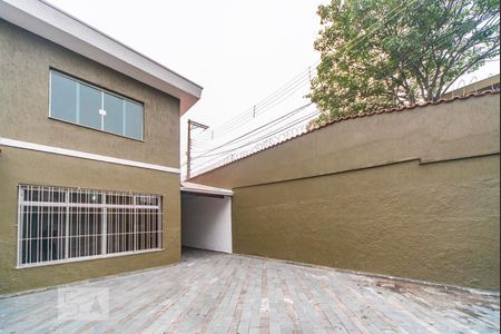 Casa à venda com 180m², 3 quartos e 5 vagasGaragem e Fachada