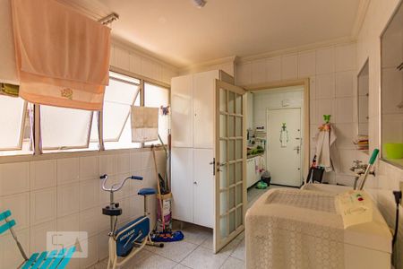 Apartamento para alugar com 116m², 3 quartos e 1 vaga Apartamento para alugar com 116m², 3 quartos e 1 vagaÁrea de serviço